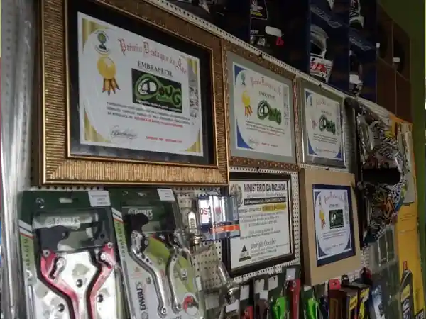 Certificados da Doug Motos em Sarzedo-MG